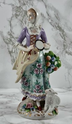 Antike Sitzendorf Porzellan Figur - Georgisches Bauernmädchen - leicht beschädigt