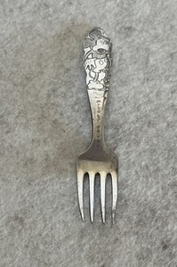 Vintage Mickey Mouse FORK Baby Child Silver plated ROGERS & SON Disneyana Disney