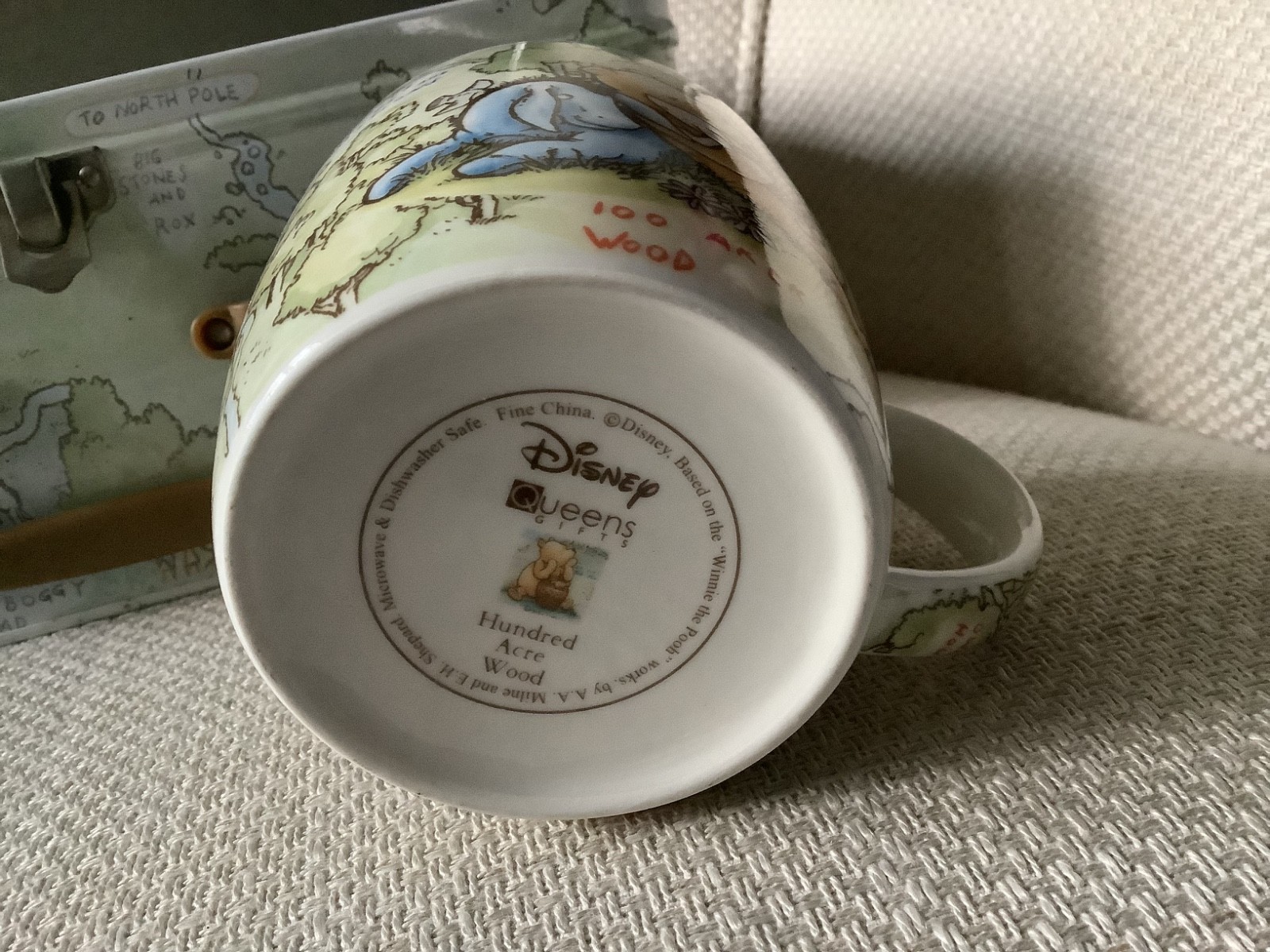 Disney 100 Acre Wood Breakfast Set in Tin Churchill Queens Gift BNIB Complete