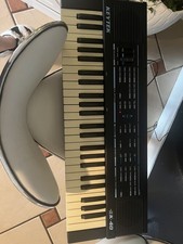 Keytek K-40 electric keyboard vintage