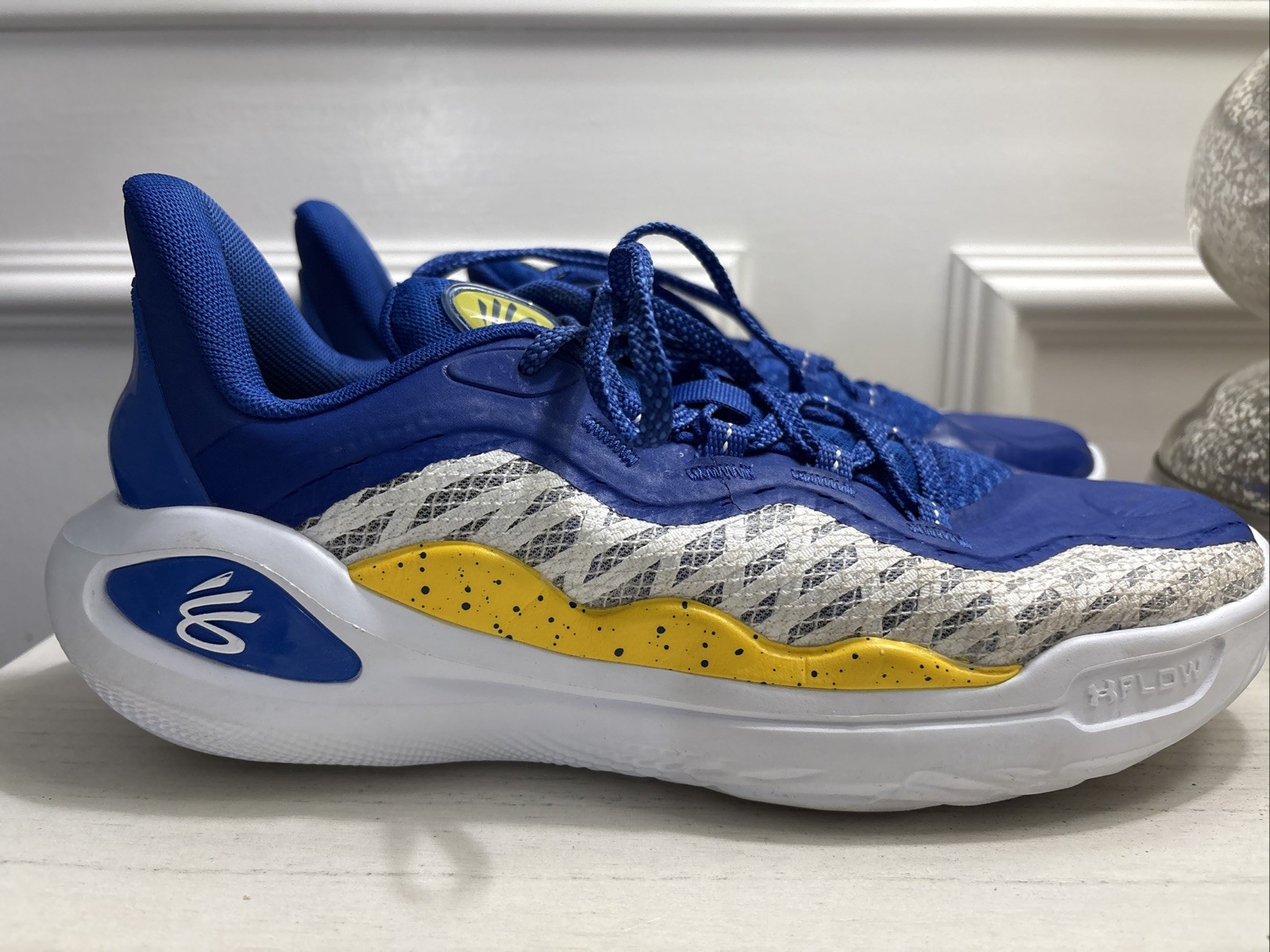 &ndash; Men&rsquo;s 7.5 / Women&rsquo;s 9 Euc