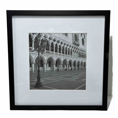 Marco de fotos cuadrado negro Gallery Perfect 10 piezas 12x12 y pared de galería de acento - Imagen 8 de 13