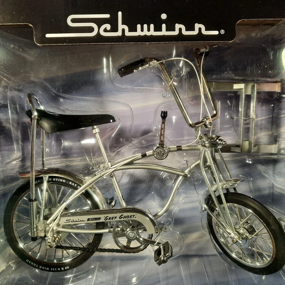 AMT Schwinn Grey Ghost bike 1:6 diecast bicycle Krate STING RAY metal model