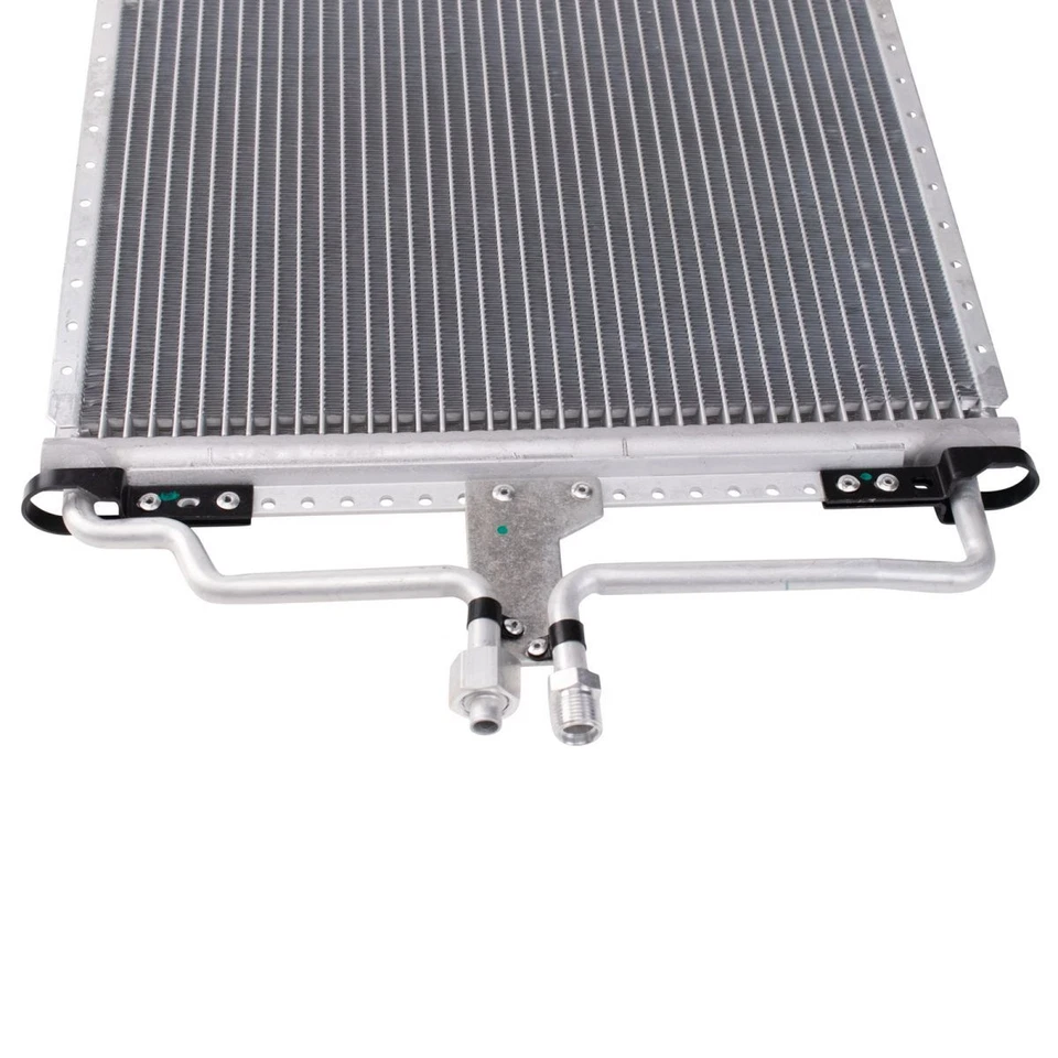 Condensador de aire acondicionado para Chevrolet C1500 C2500 C3500 K1500 K2500 K3500 1988-1990 Foto 2 de 4