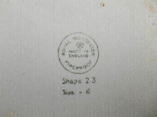 Royal Worcester JUNE GARLAND Casserole. Oven to tableware - Picture 4 of 4