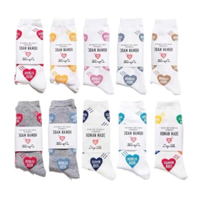 2 Pairs Mens Womens Crew Socks Human Comfort Made Heart Causal Athletic Socks