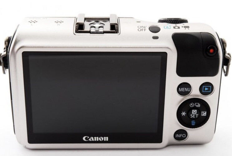 Canon EOS M ＋ 18-55mm ＋ 22mm ＋ Flashなど Amazon.com : Canon EOS M 18.0 MP Compact Systems Camera with