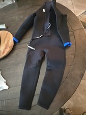 REALON Unisex Kid's Small Wetsuit Black And Blue Long Sleeve