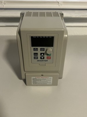 Wisoqu AT5-1500X VFD Variable Frequency Drive 1500W 110V-220V