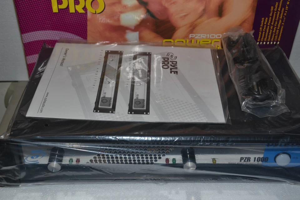 New in the Box!!! Pyle Pro PZR 1000 - 2000 Watt Power Amplifier - Image 2 of 4