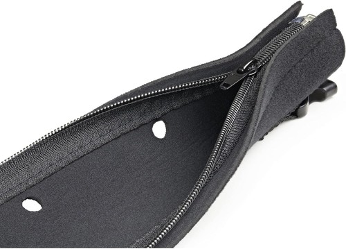StarTech.com 40" (1m) Neoprene Cable Management Sleeve with Zipper & Buckle - 1. - Photo 3/5