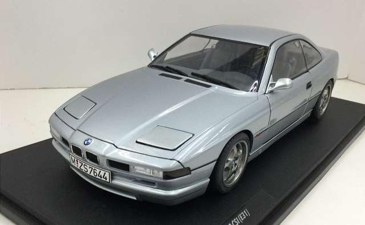 ソリード 1/18 BMW E31 850CSi ミニカー 1/18 Solido 1990 BMW 850 (E31) CSI (Yellow) Diecast Car