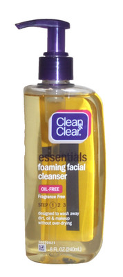 Clean & Clear Essentials Foaming Facial Cleanser OIL FREE Original Formula 8 Oz