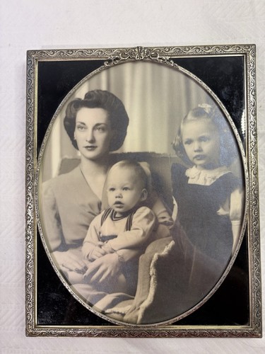 Vintage Silver Metal Ornate Picture Frame. With Glass 8x10