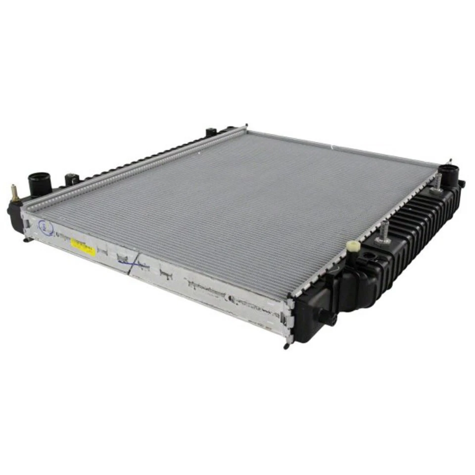 Motorcraft RAD235 Radiators for E450 Van E350 E250 E150 Ford E-450 Super Duty Foto 2 de 2