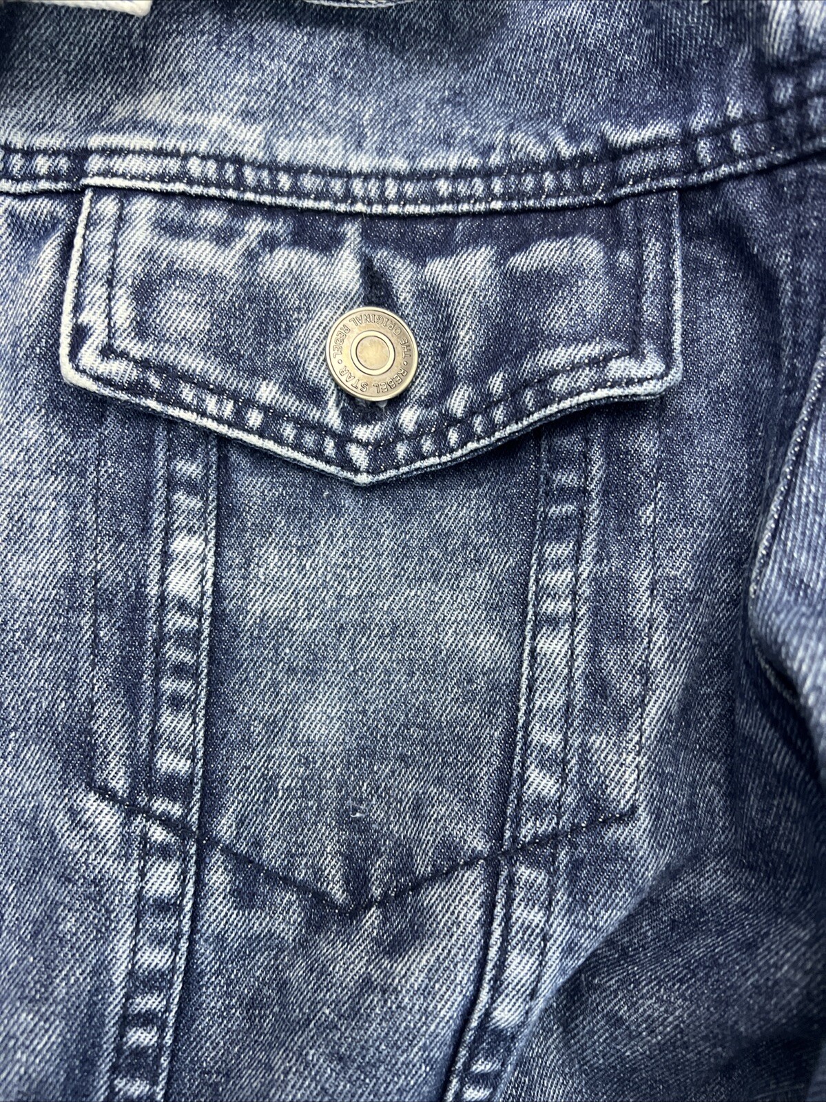 Picture 5 of 24