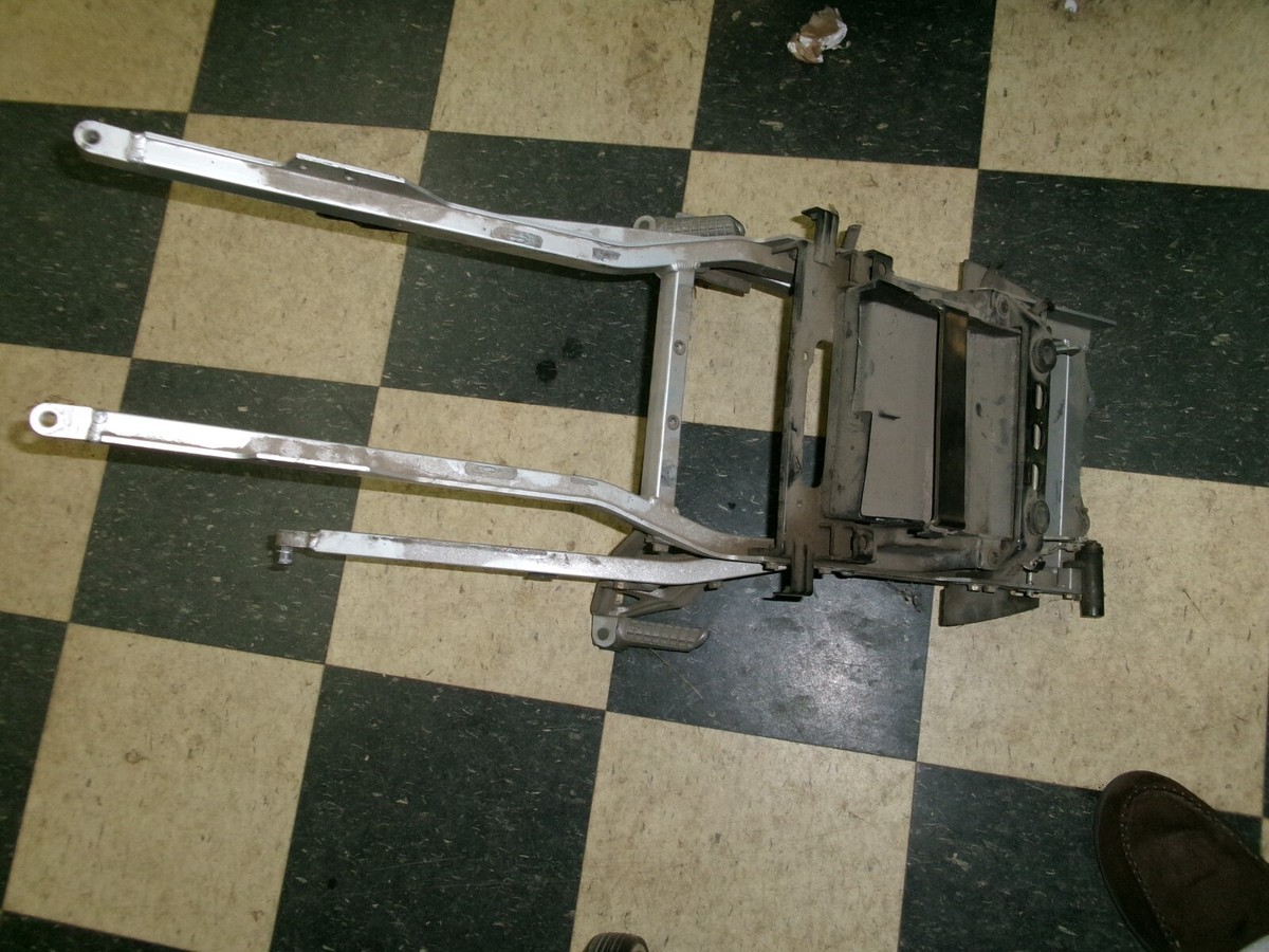 user_7db12556さま専用 Used- 1990 Kawasaki ZX7 Upper Rear Sub Frame P/N: 32160-1059 | eBay