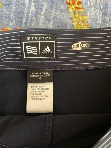 Adidas Golf Donna Skort Stripes Navy Tg 4 Nuove Senza Etichetta - Foto 5 di 5