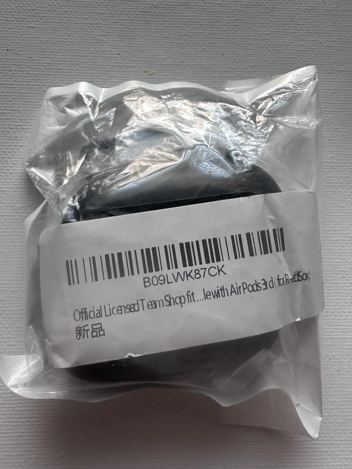 Apple AirPods 3rd Generation BOSTON RED SOX Silicone Case Cover W/ Keychain Hook - Image 4 of 4