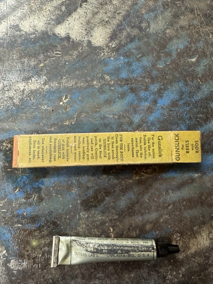 Vintage Gunslick Anhydrous Graphitic Lubricant – Original Box & Tube - Image 3 of 3