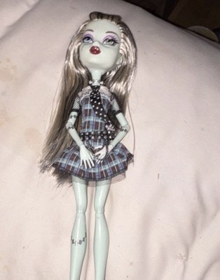 Monster High Frankie Stein G1 wave 1 core dolls golden elastic (READ DESC)