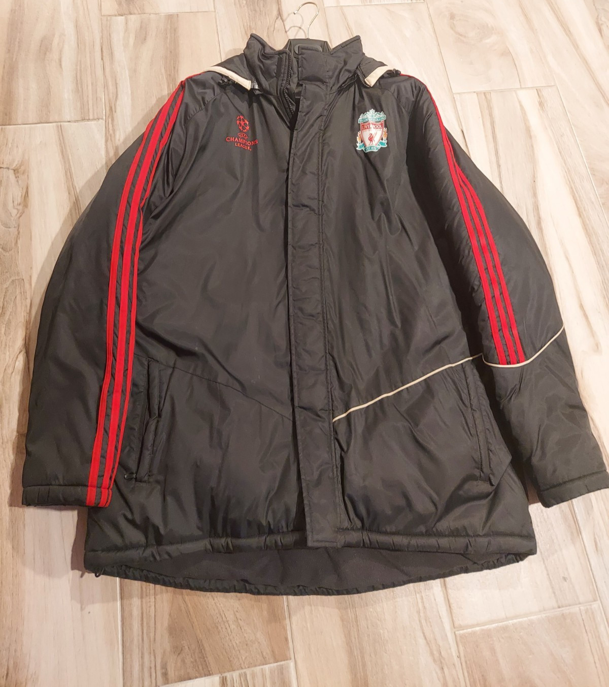 LIVERPOOL 2009/2010 CHAMPIONS LEAGUE FOOTBALL TRACK JACKET HOODED ADIDAS 