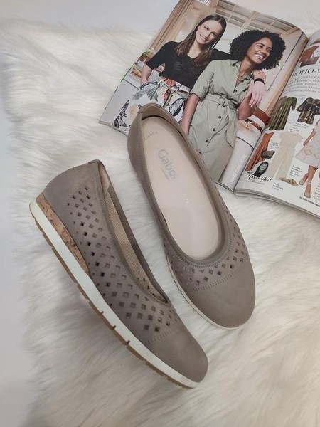Women Gabor Heels Beige Suede 37.5