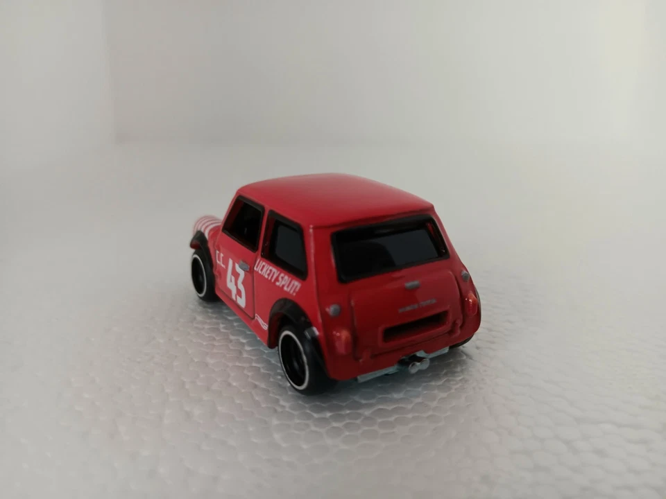 Hot Wheels Premium Loose Morris Mini 1/64 Scale (RRT) - Image 3 of 3