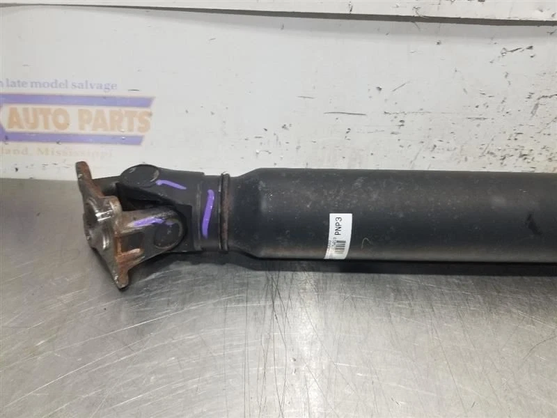 16 2016 TOYOTA 4 RUNNER 4.0L REAR DRIVE SHAFT AWD Foto 3 de 4