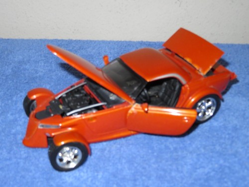 JUNKER MOTORMAX 1:18 CHRYSLER HOWLER ORANGE OPENING HOOD DOORS TRUNK, READ... - Picture 9 of 11