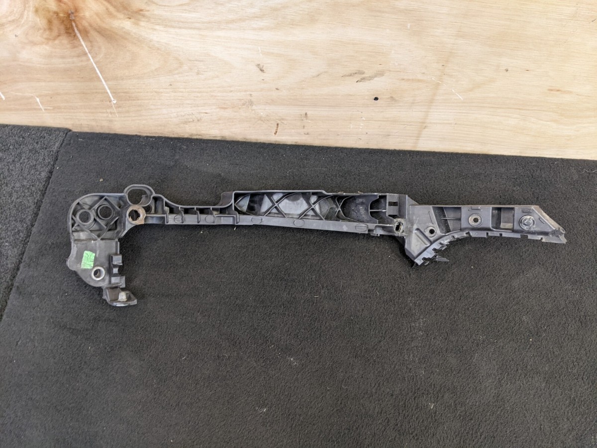VOLKSWAGEN GOLF MK6 N/S PASSENGER SIDE LEFT HEADLIGHT SUPPORT 