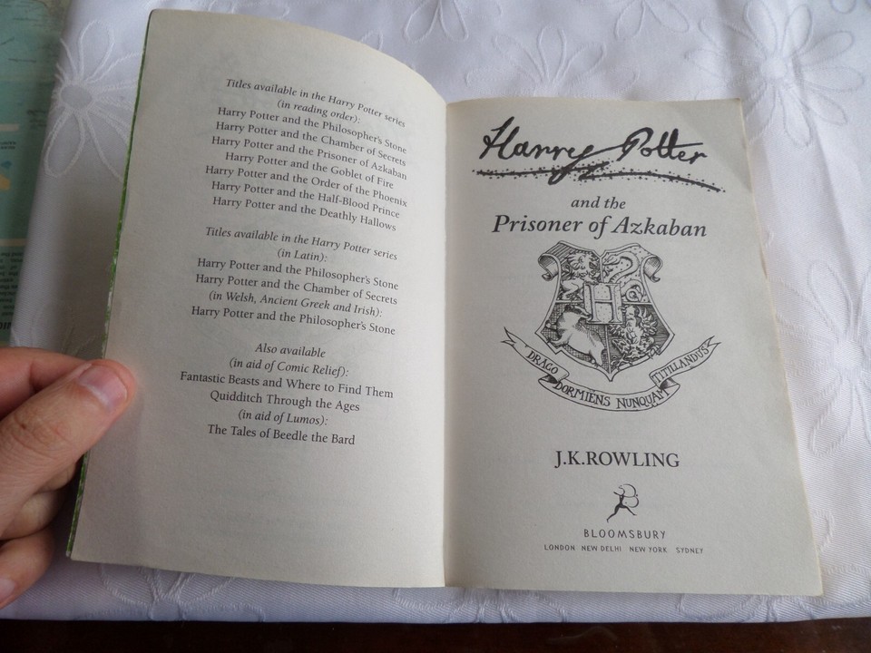 Harry Potter and the Prisoner of Azkaban by J. K. Rowling (Paperback