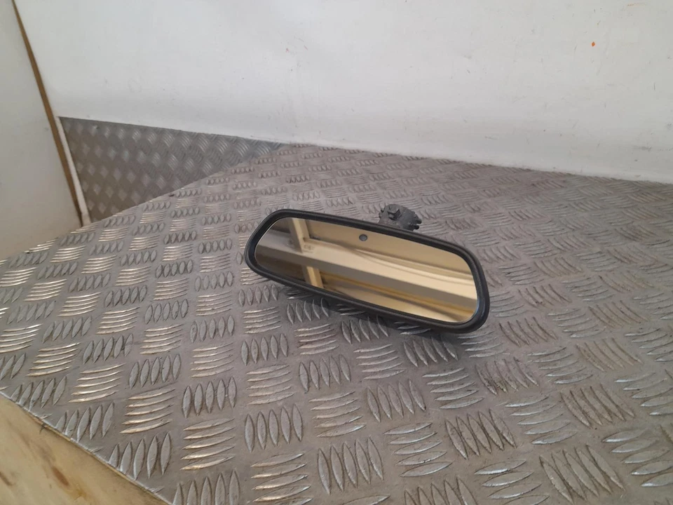 PEUGEOT 308 Mk2 2013-2021 Interior Rear View Mirror 9053164 - Image 2 of 4