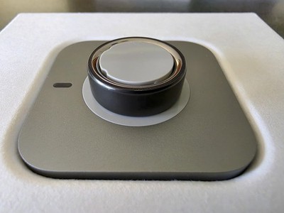 Oura Ring Gen 4 - Stealth color - Size 8 Excellent Condition - Free Shipping