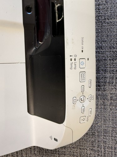 Epson EB-585W WXGA 2 HDMI Ultra Corto Alcance 3300 Lúmenes Proyector 2174 Lámpara Hora - Imagen 2 de 8