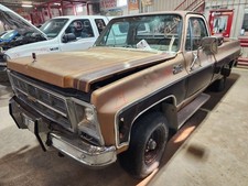 Rear Axle Assembly 12 Bolt 3.73 Ratio Fits 1979 Gmc 1500 Pickup 1255982