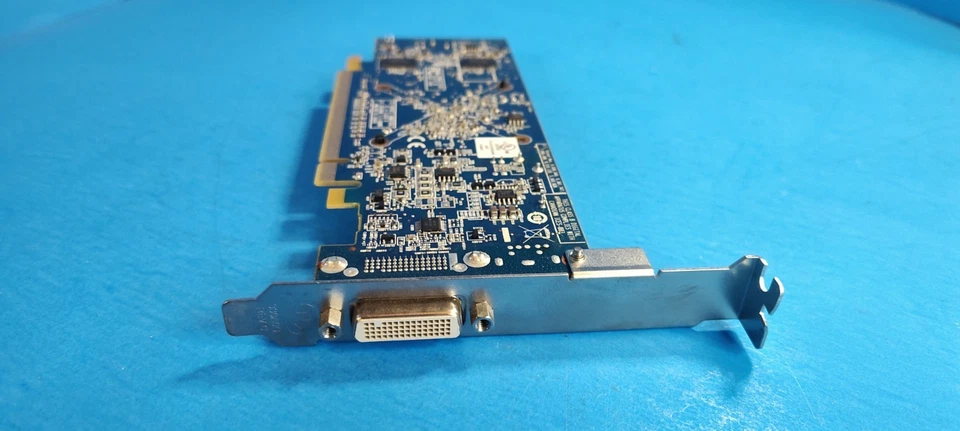 AMD Radeon HD 6350 512MB DDR3 DMS59 Full Height PCI-ex Video Card HP 637995-001 - Image 3 of 3