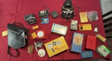 Vintage Camera Photography Accessories Lot: Cameras, Flashbulbs, Viewers More