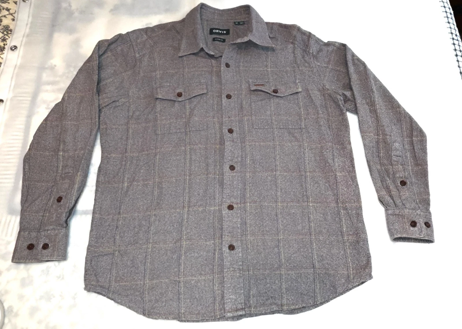 Orvis Fairbanks Flannel Shirt Mens M Gray Plaid Button Up Outdoor
Opens in a new window or tab