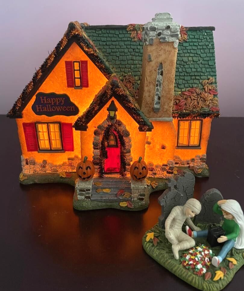 Dept 56 Halloween Silver Series- Happy Halloween House, 4 Dept 56 Halloween Silver Series- Happy Halloween House, 4