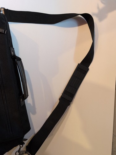 Vintage Toshiba Black Carrying Bag **GREAT SHAPE!*** - Picture 9 of 14