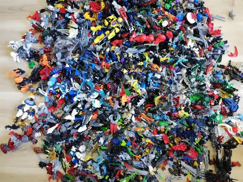 LEGO - 1KG BAG BIONICLES HERO FACTORY 