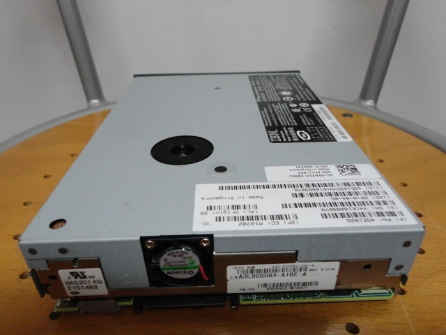 IBM DELL LTO4 Ultrium4 HH SAS INTERNAL TAPE DRIVE RN757 0RN757 45E1025 45E1036 - Image 2 of 4