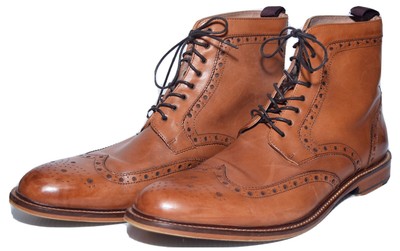 aston grey erane wingtip boot