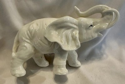 LENWILE ARDALT WHITE CHINA ELEPHANT WITH ITS ORIGINAL LABEL  Vintage 5x3 