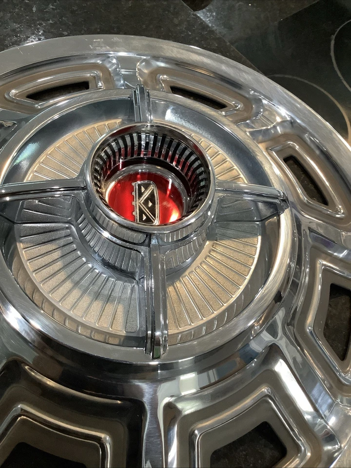 Calota Ford Fairlane Deluxe 1966 Nos - Imagem 2 de 4