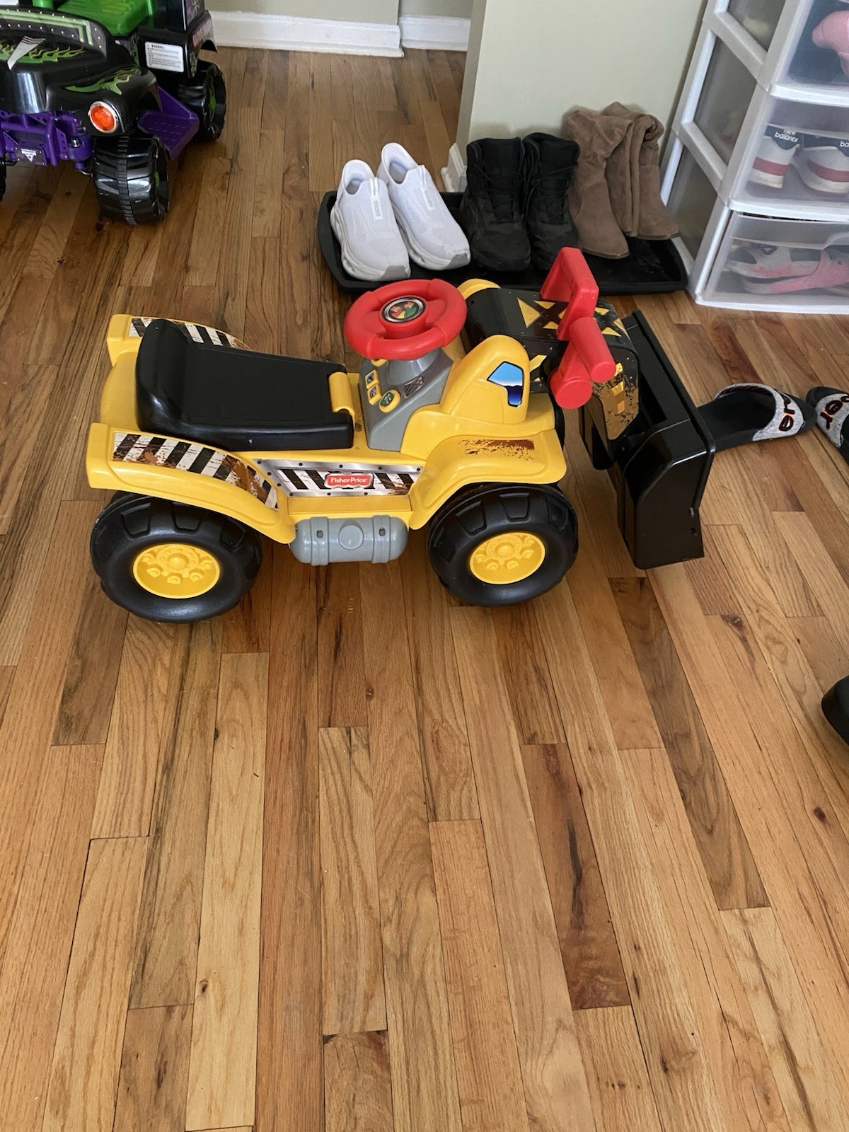 Fisher-Price Big Action Load N Go Ride-On with Sounds and Li