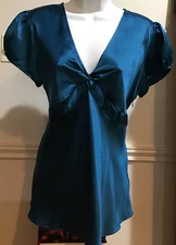 Women's Exquisite 100% Silk Alfani Emerald Green Twist Empire Blouse Top Sz 10
