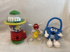 M&M’s Gumball/Candy Dispenser, Dancing Hands Display, & A Small Goodie Basket