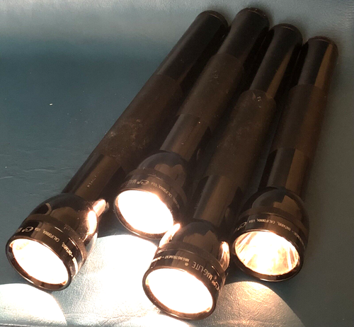 Maglite ML150LR Lampe torche LED rechargeable avec batterie Lithium - Noir